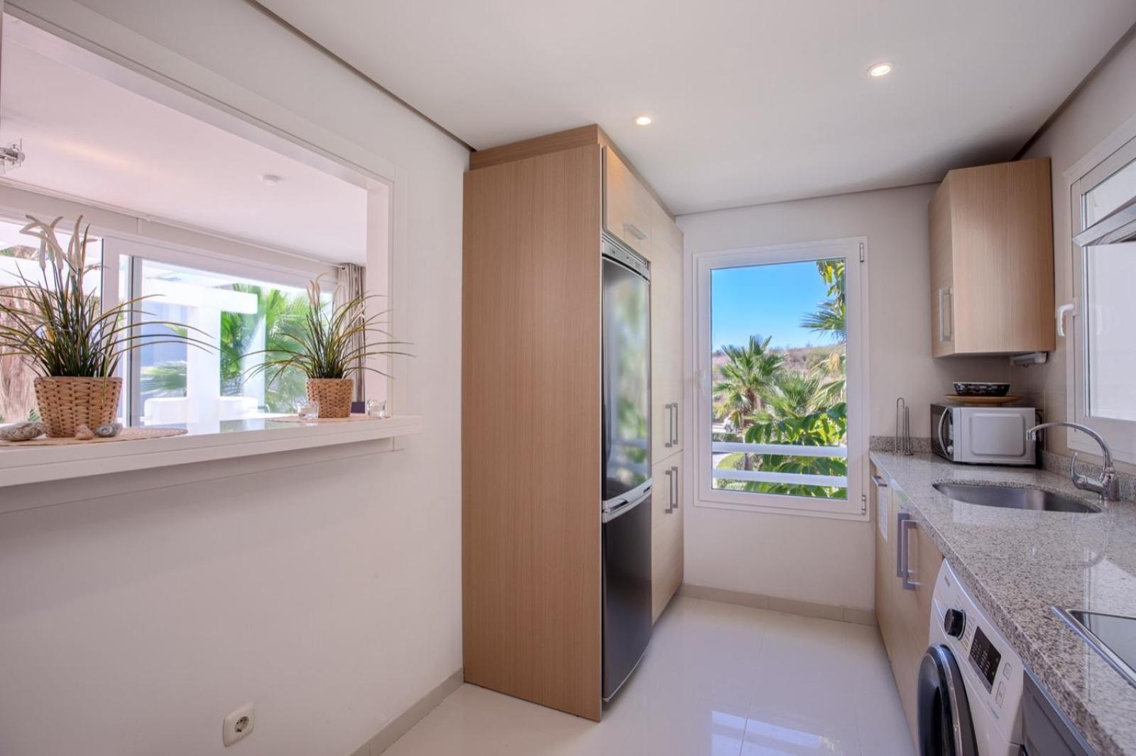 Apartmán Alcazaba Lagoon Estepona Golf Exteriér fotografie