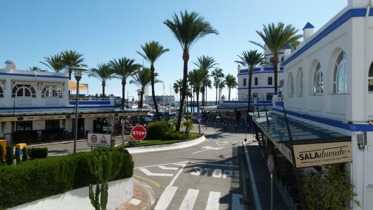 Apartmán Alcazaba Lagoon Estepona Golf Exteriér fotografie