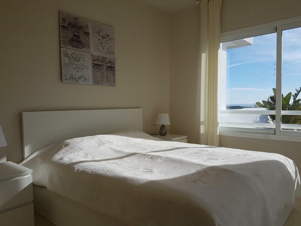Apartmán Alcazaba Lagoon Estepona Golf Exteriér fotografie